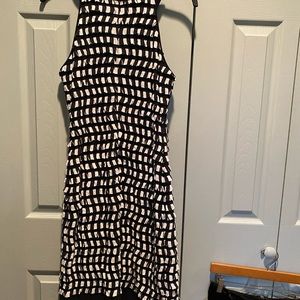 Joseph Ribkoff black and white sleeveless dress